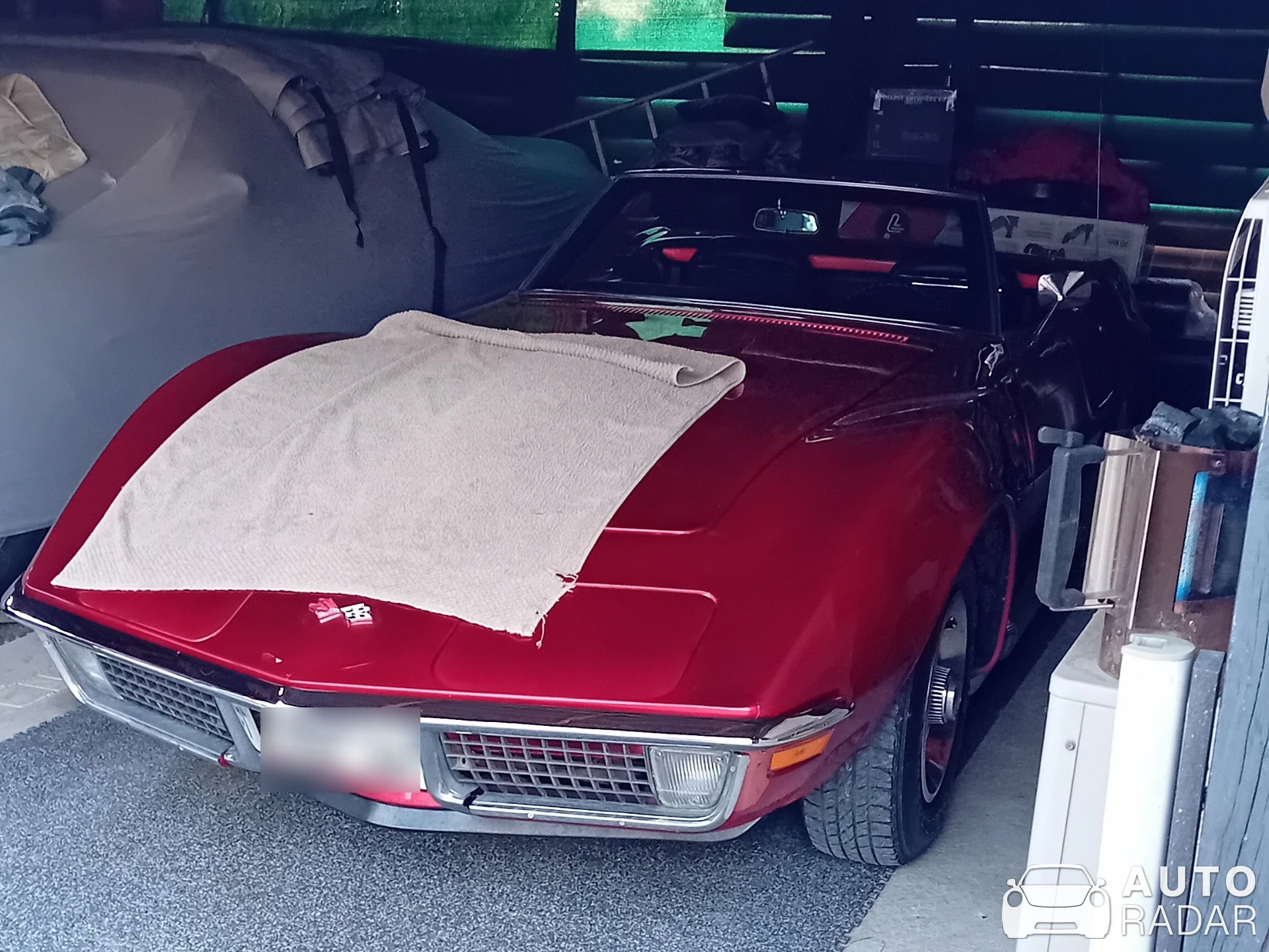 Chevrolet Corvette C3 Stingray spotted in Olivet