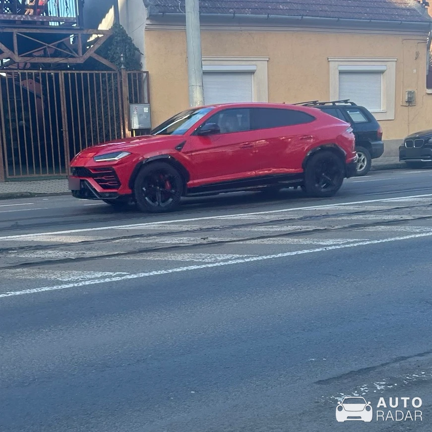 Lamborghini Urus spotted in Arad