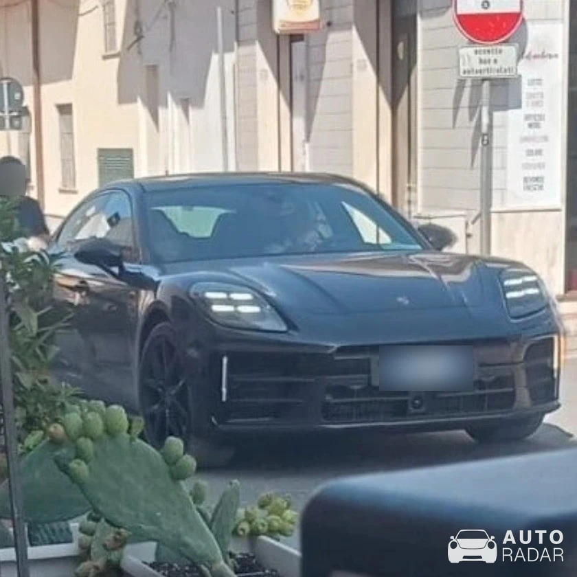Porsche 972 Panamera spotted in Bari, Italy