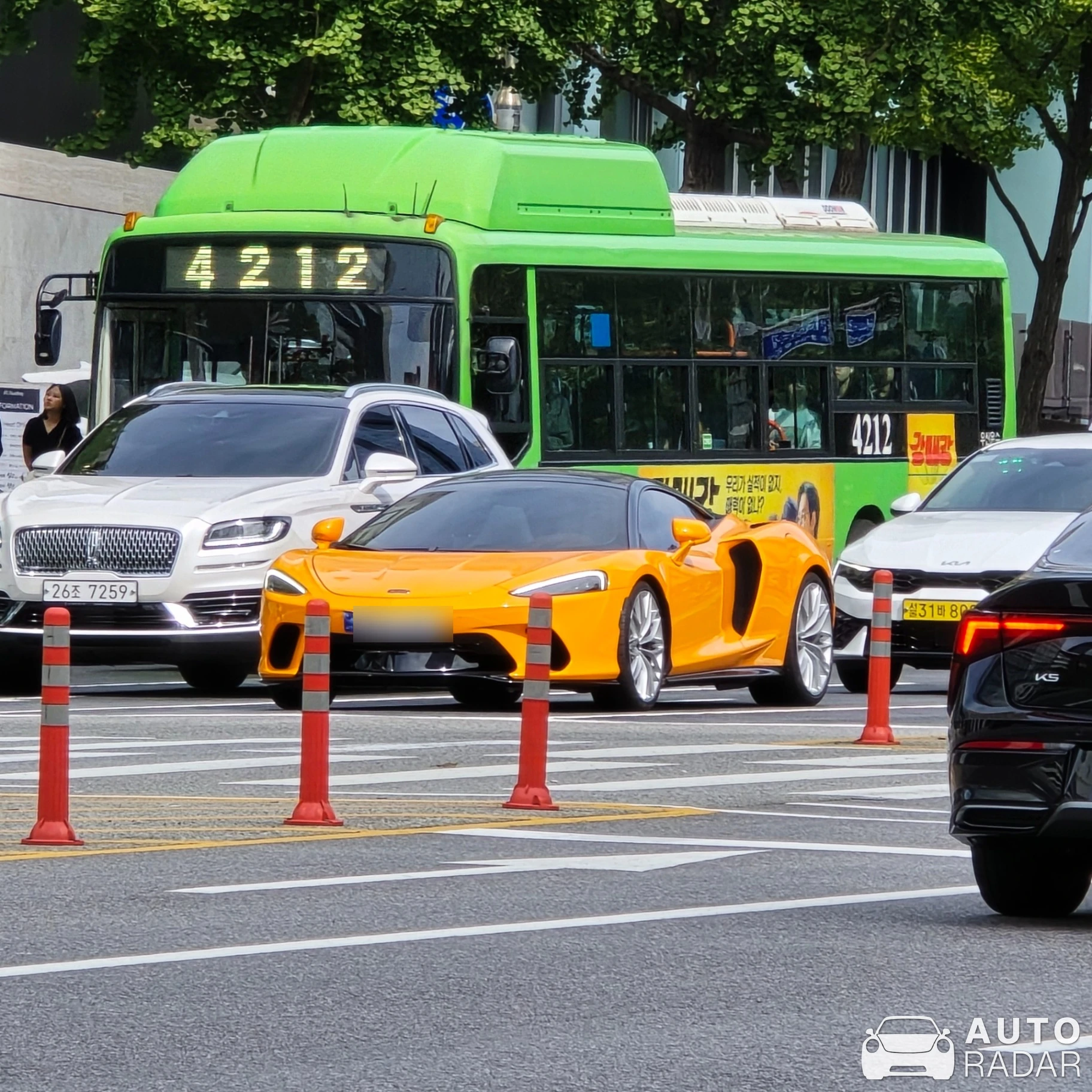 McLaren GT spotted in 강남구, 대한민국