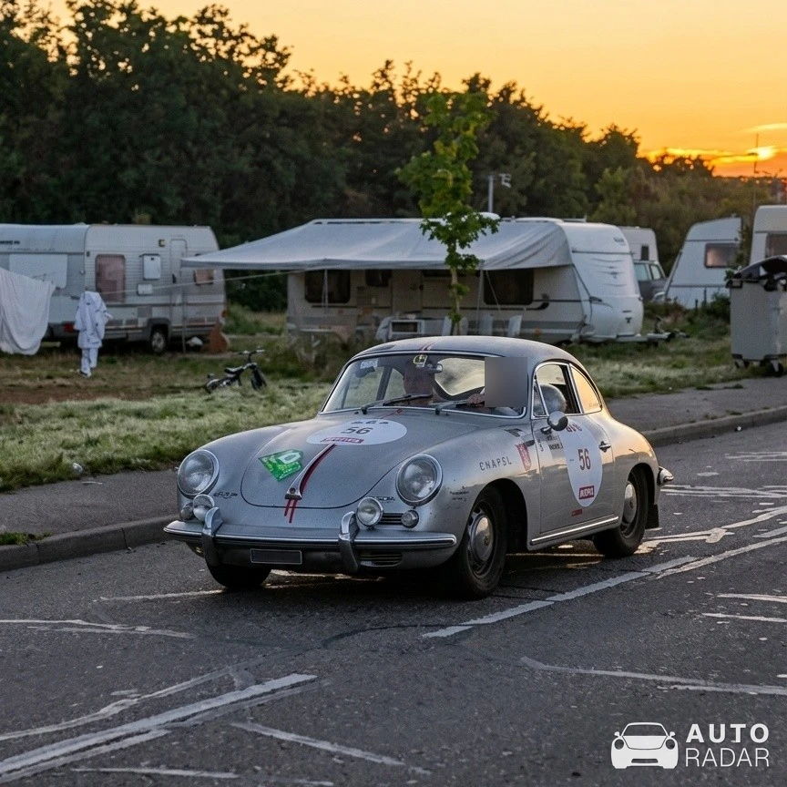 Porsche 356 C spotted in Blagnac