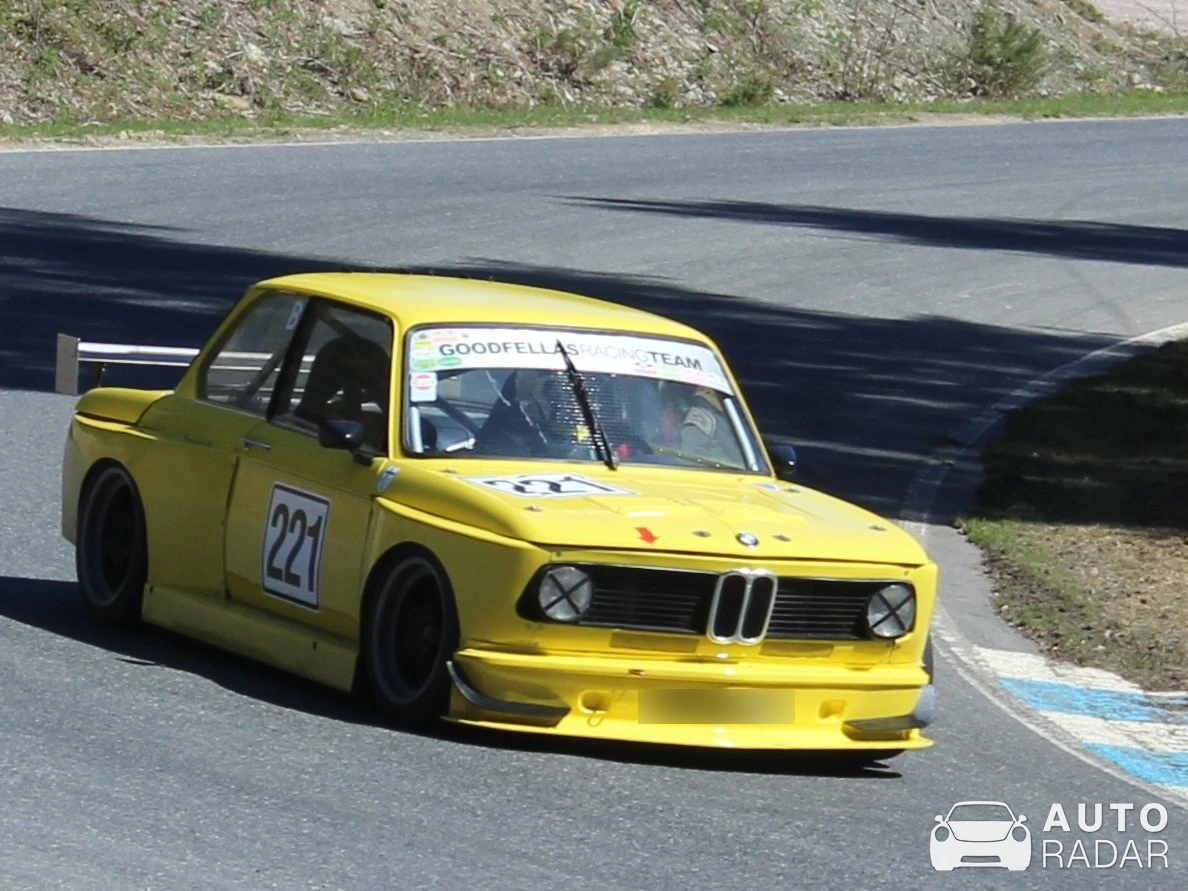 BMW 2002 spotted in Hämeenlinna, Finland
