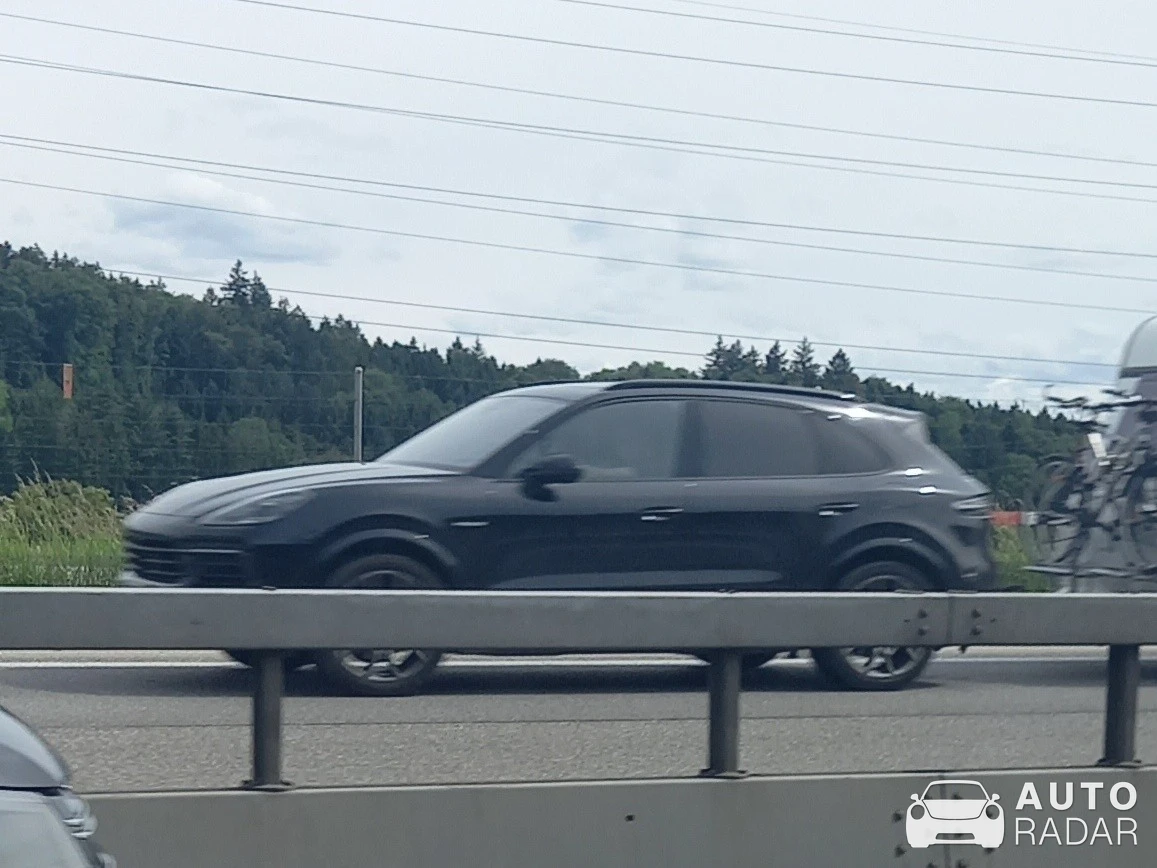 Porsche Cayenne Coupé Turbo S E-Hybrid spotted in Langenthal