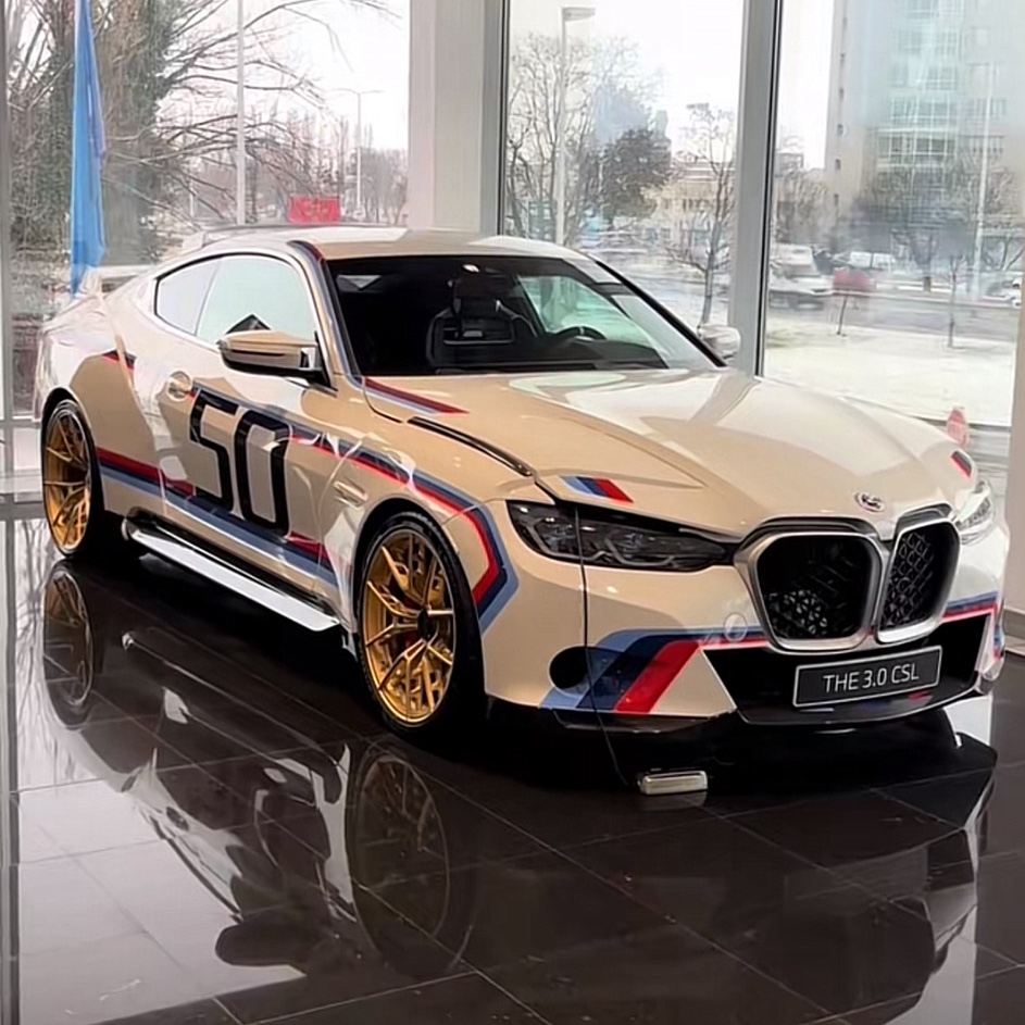 BMW 3.0 CSL G82
