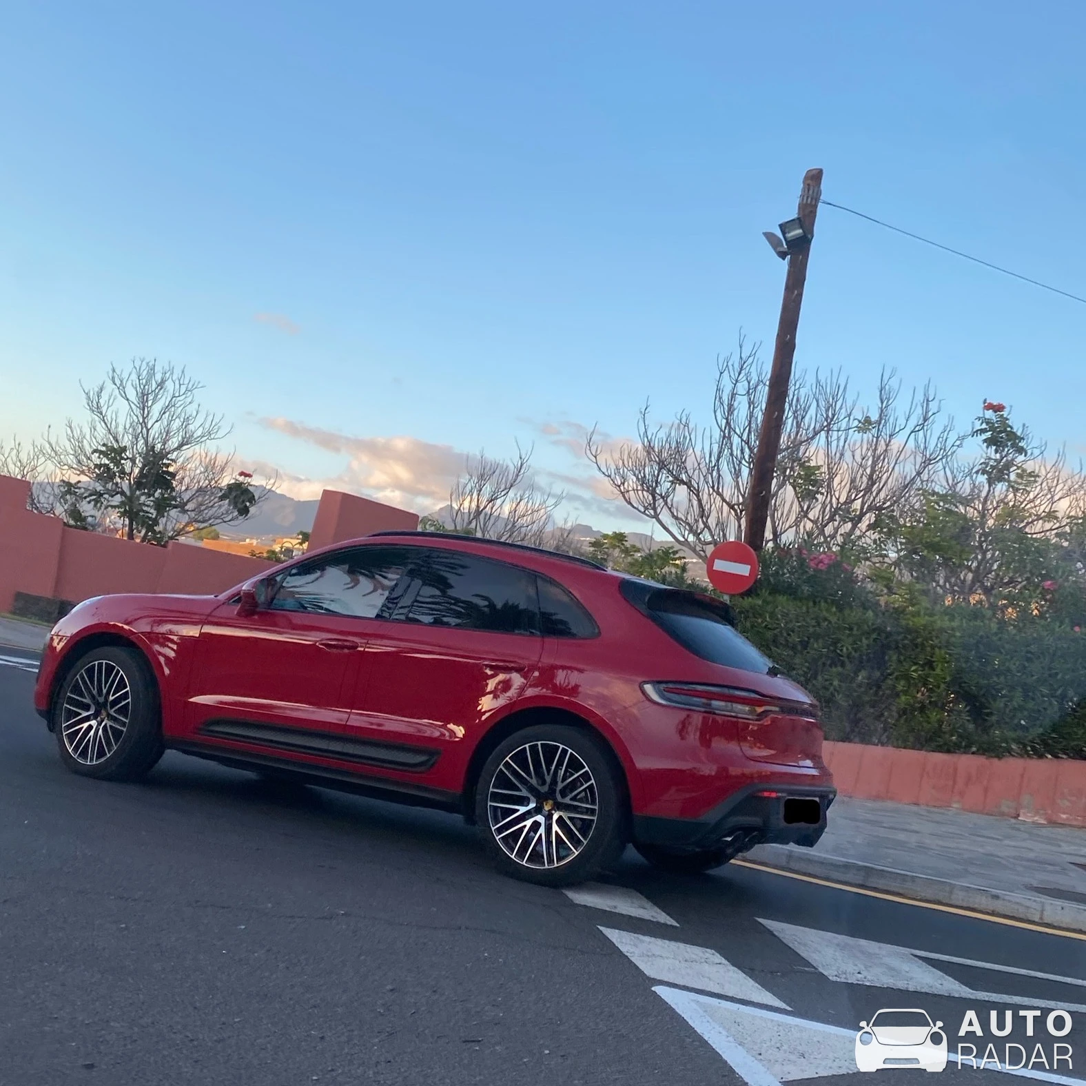 Porsche Macan spotted in Santa Cruz de Tenerife, Spain