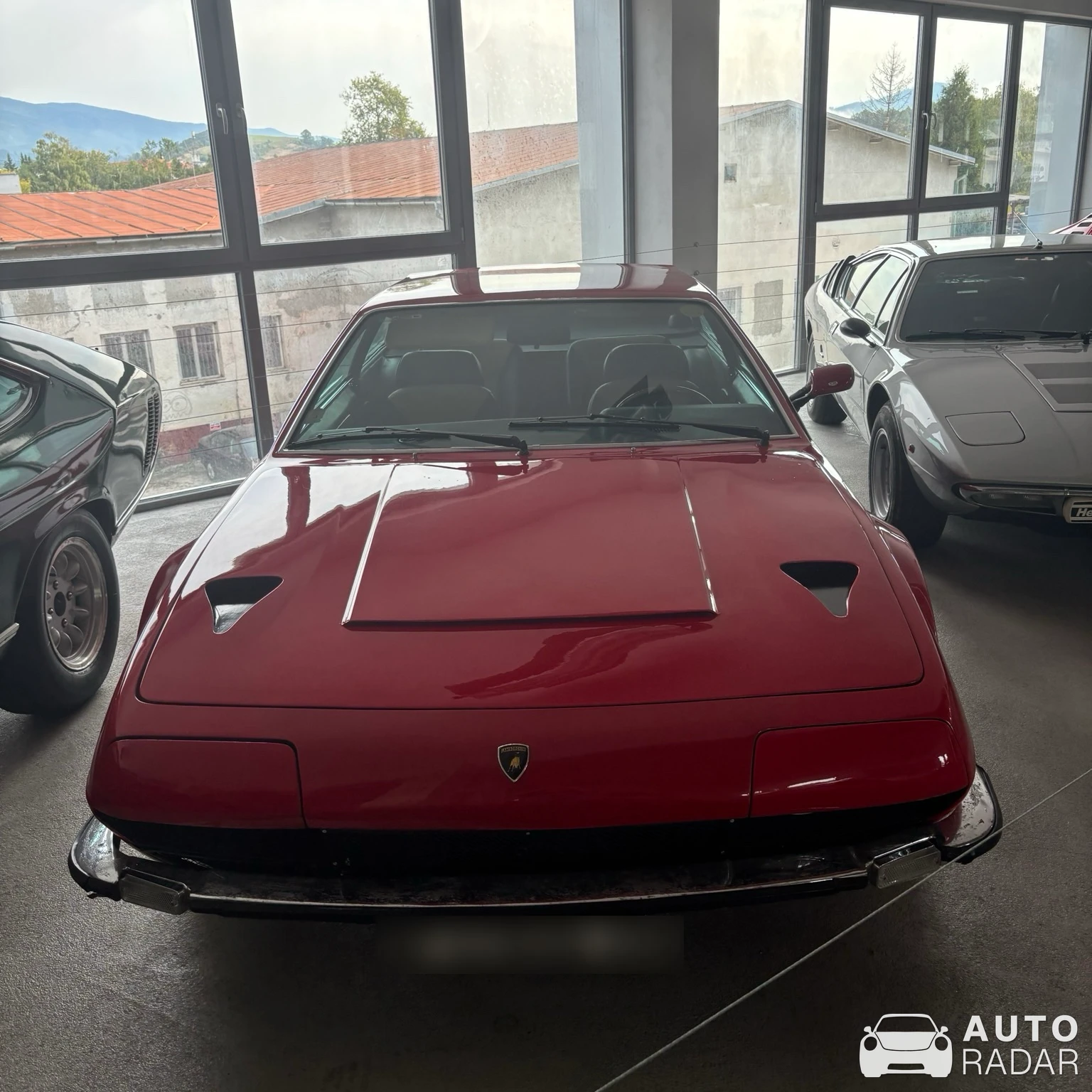 Lamborghini Jarama 400 GTS spotted in Brezno