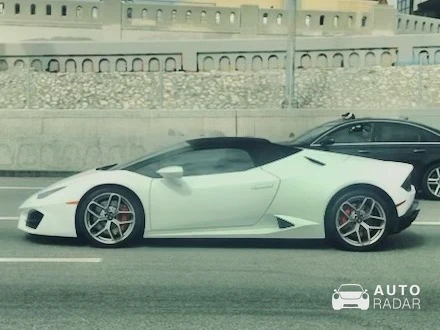 Lamborghini Huracán LP610-4 Spyder spotted in Glendora, United States