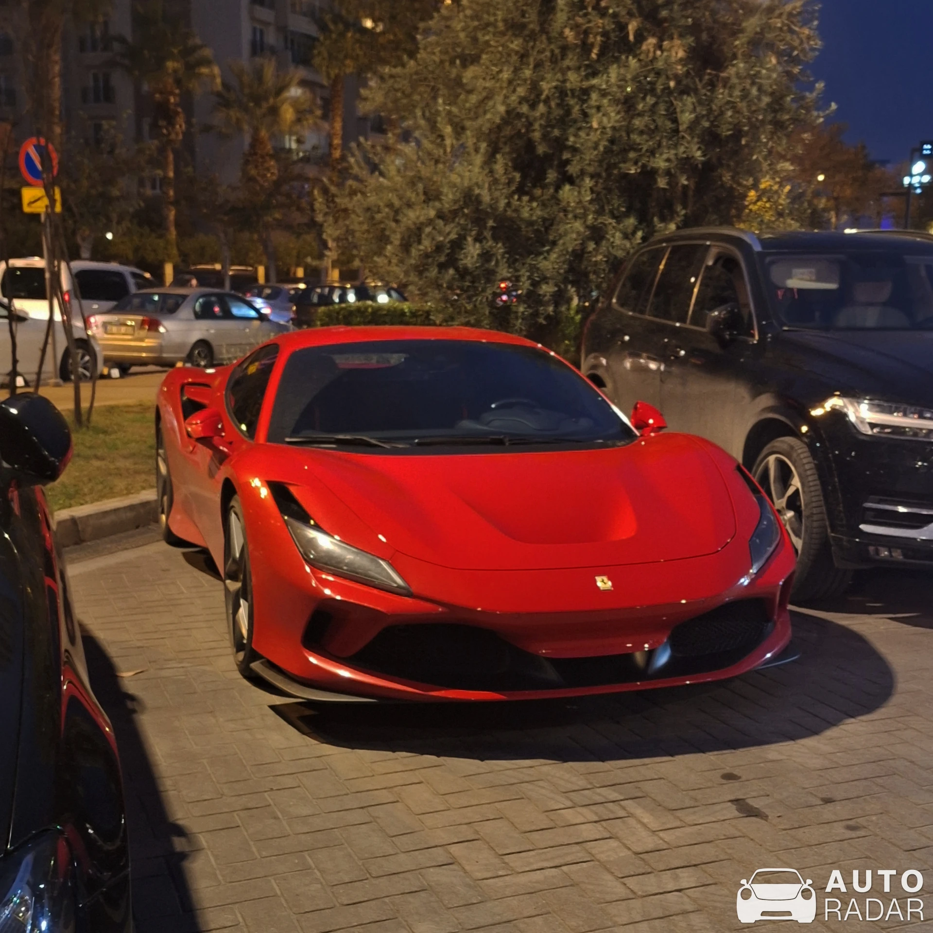 Ferrari F8 Tributo spotted in Karşıyaka, Türkiye