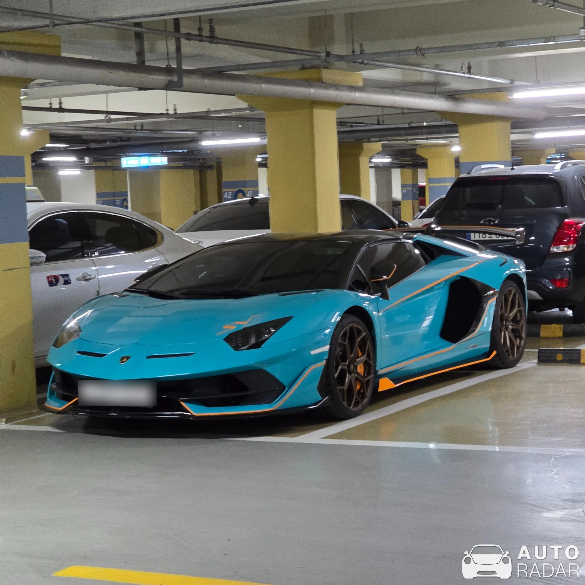 Lamborghini Aventador LP770-4 SVJ Roadster spotted in Dobong-gu, South Korea