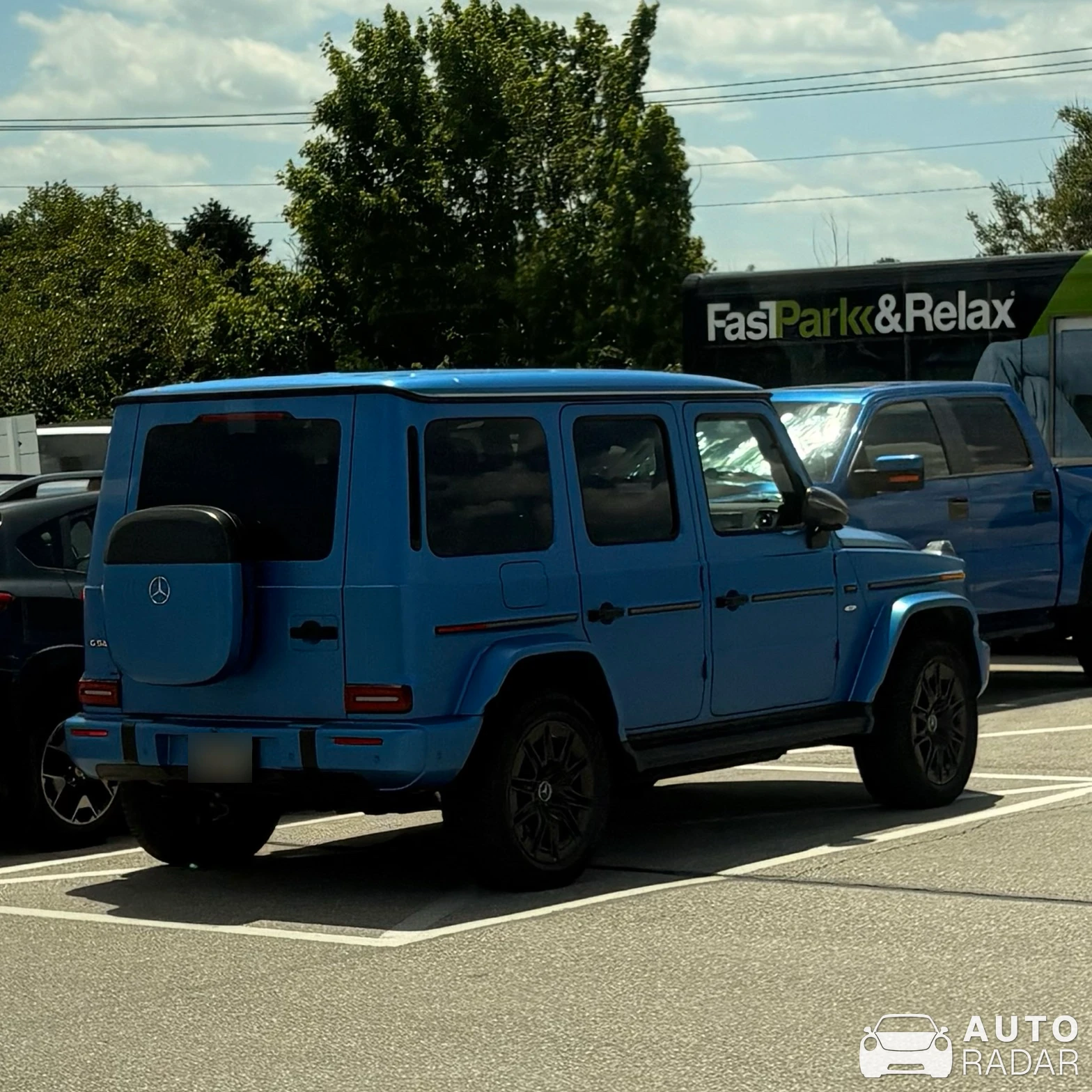 Mercedes-Benz G 550 spotted in Hebron