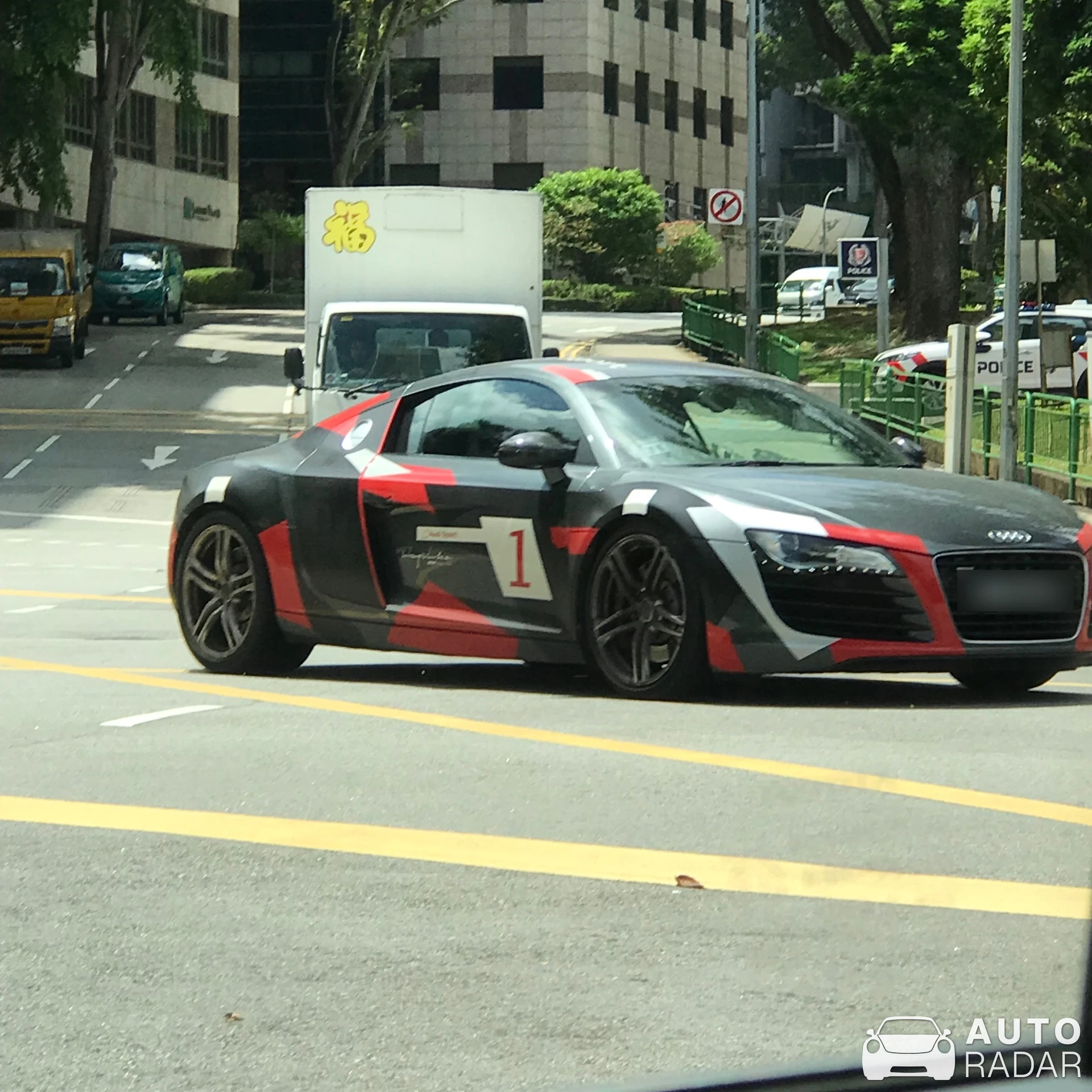 Audi R8 V10 spotted in Singapore, Singapore