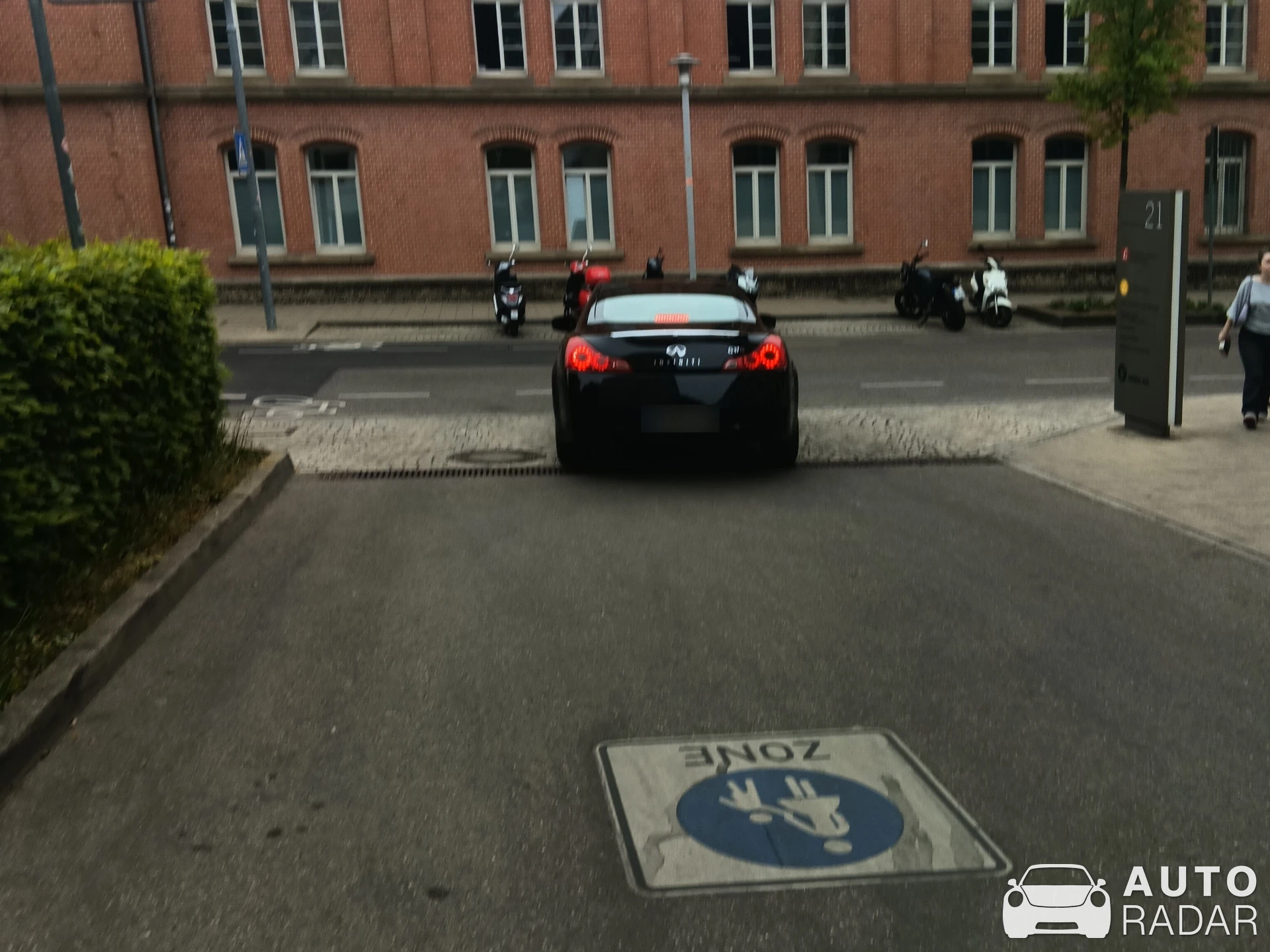 Infiniti G37S spotted in Ludwigsburg