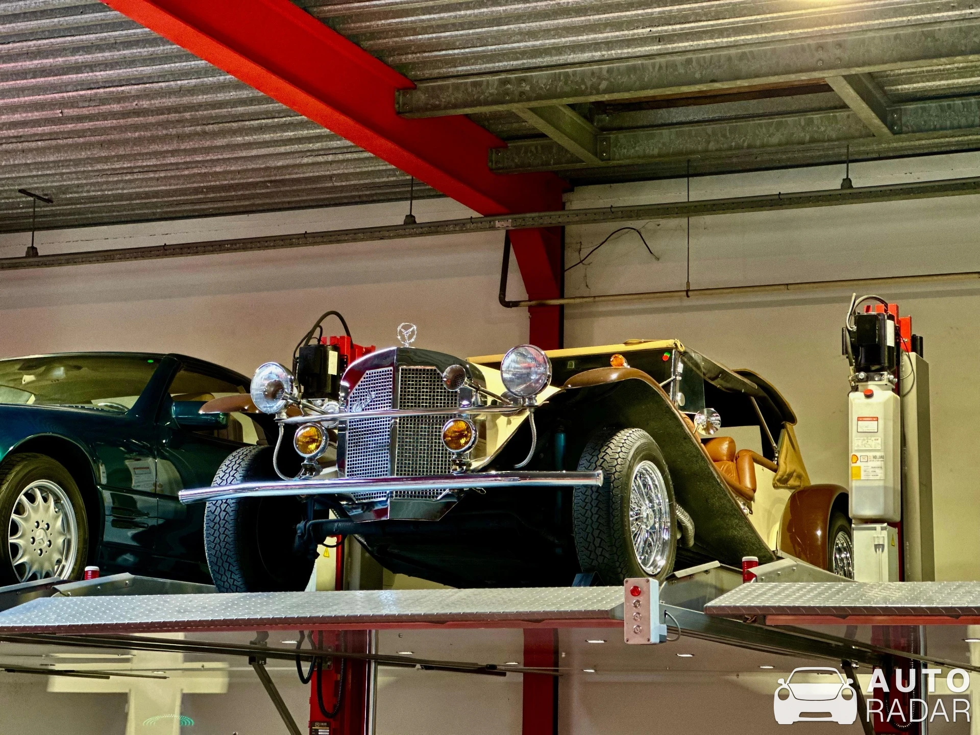 Mercedes-Benz Gazelle spotted in Schiedam
