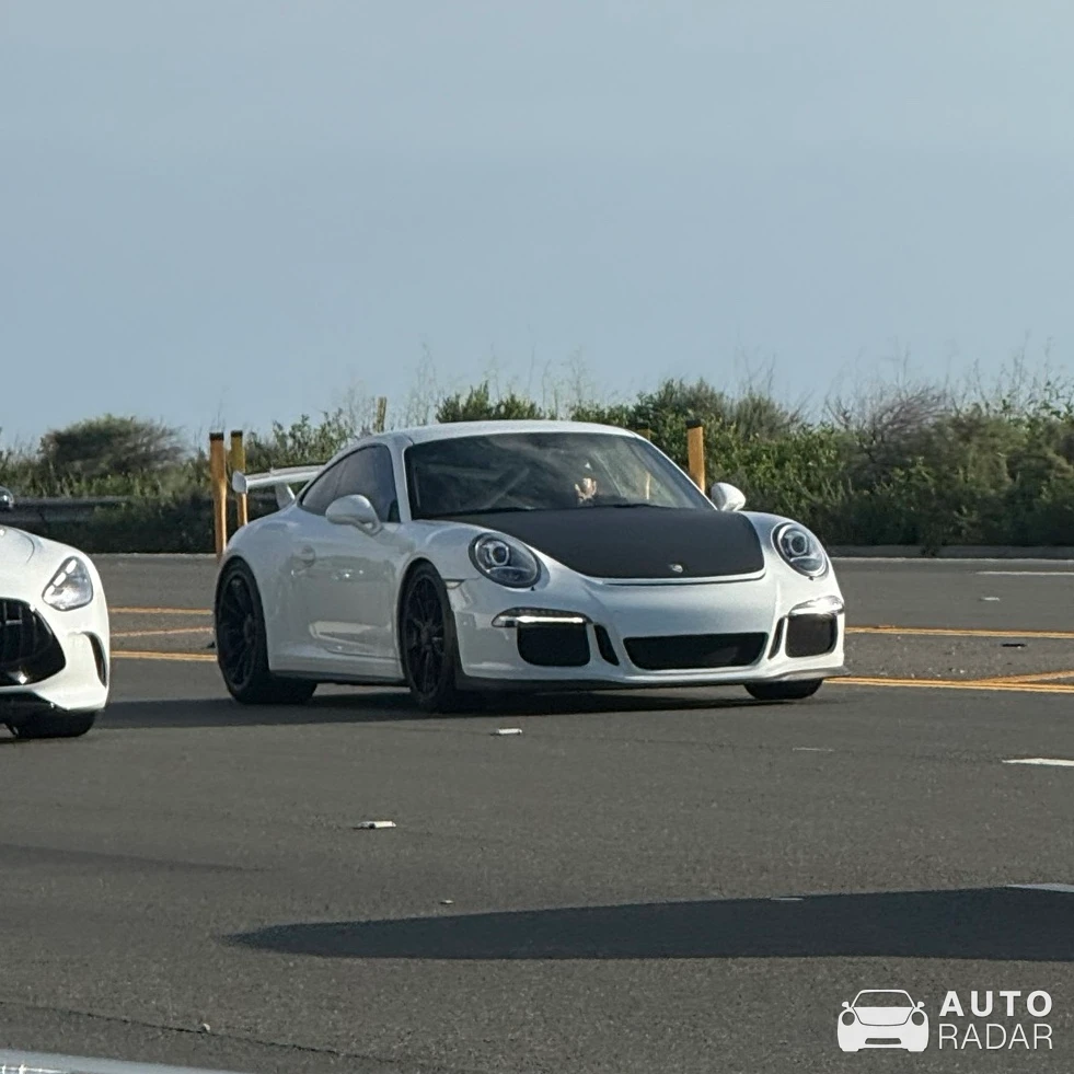 Porsche 991 GT3 MkI spotted in Newport Beach, United States