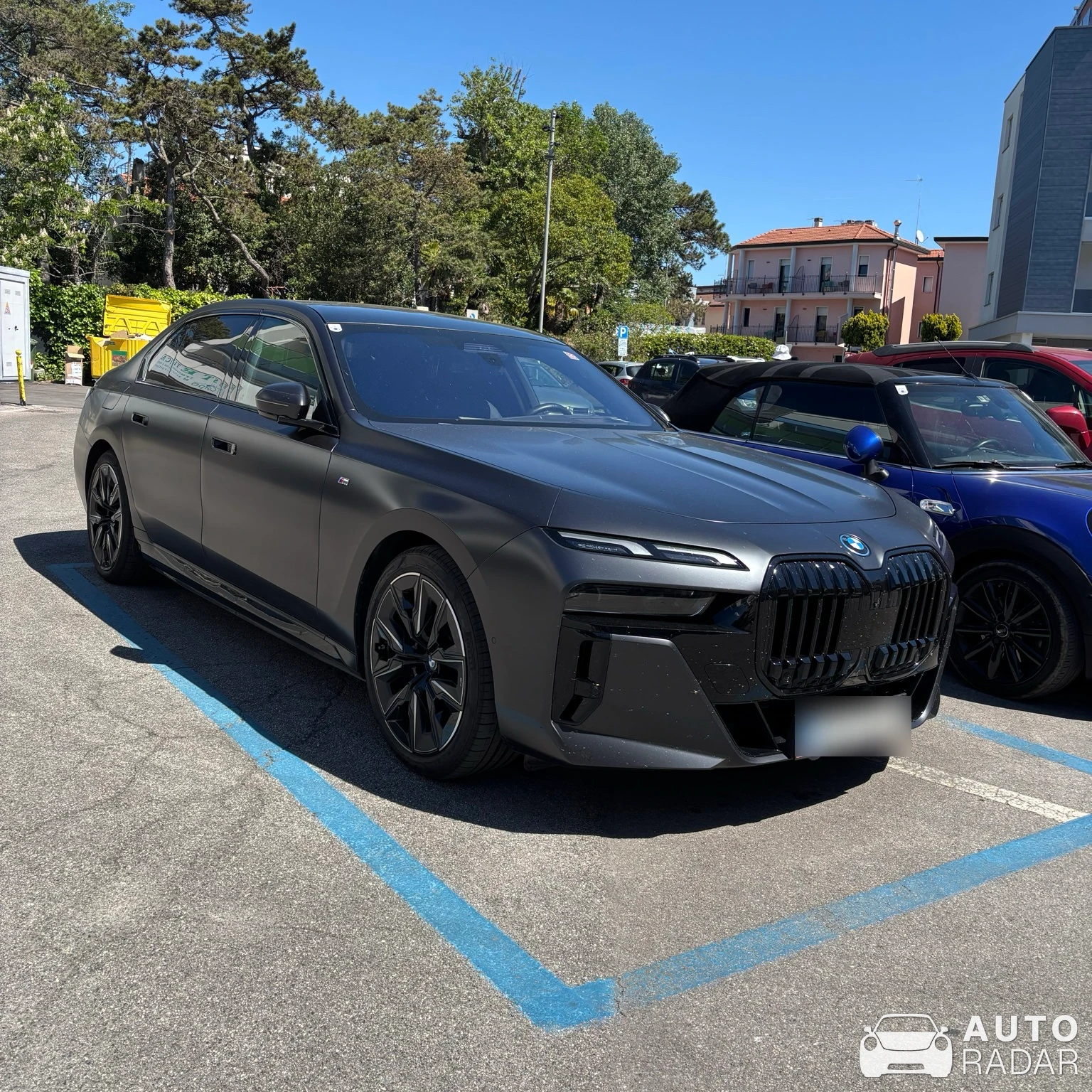 BMW i7 M70 G70 spotted in San Michele al Tagliamento