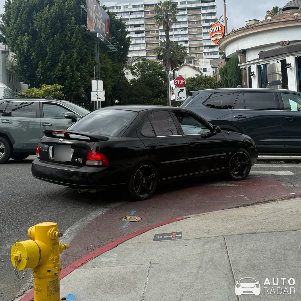 Nissan Sentra SE-R spotted in West Hollywood