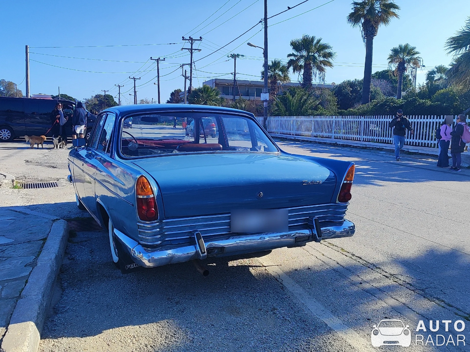 Ford Zodiac spotted in Nea Makri
