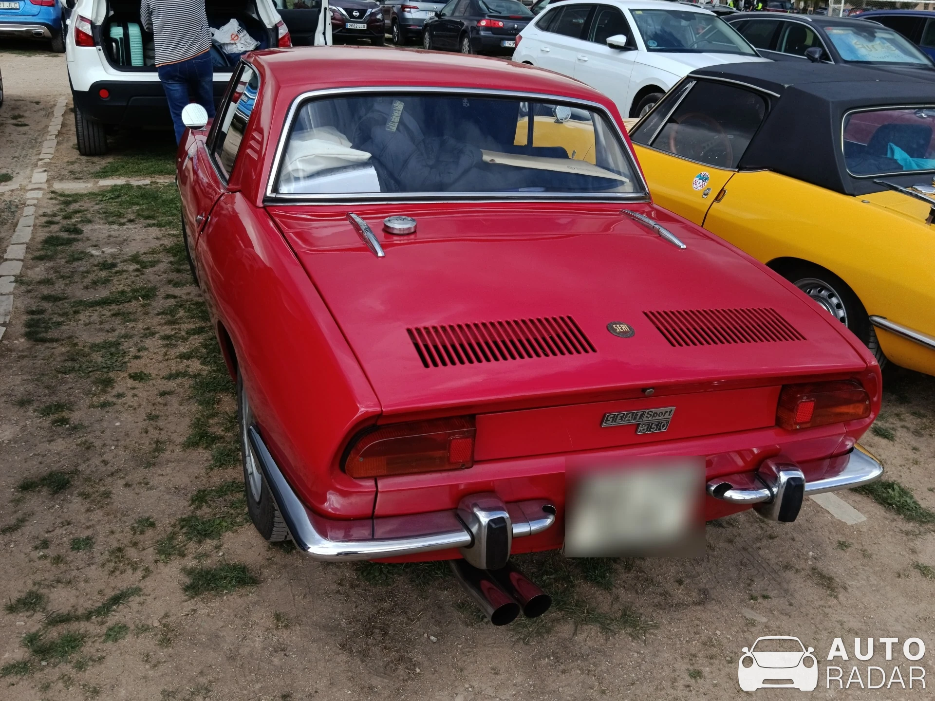 SEAT 850 Sport Coupé spotted in Medinaceli