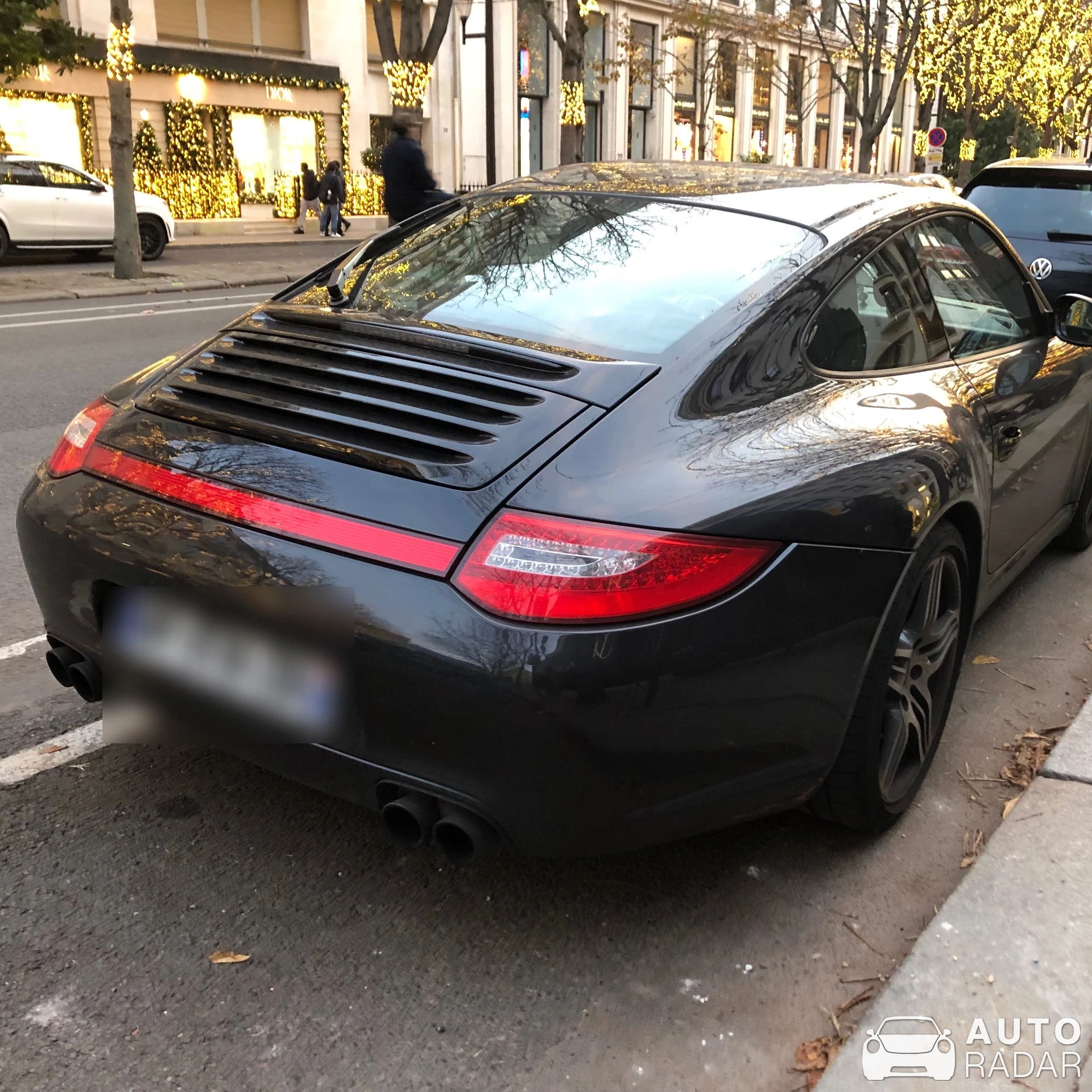 Porsche 997 Carrera 4S spotted in Paris, France
