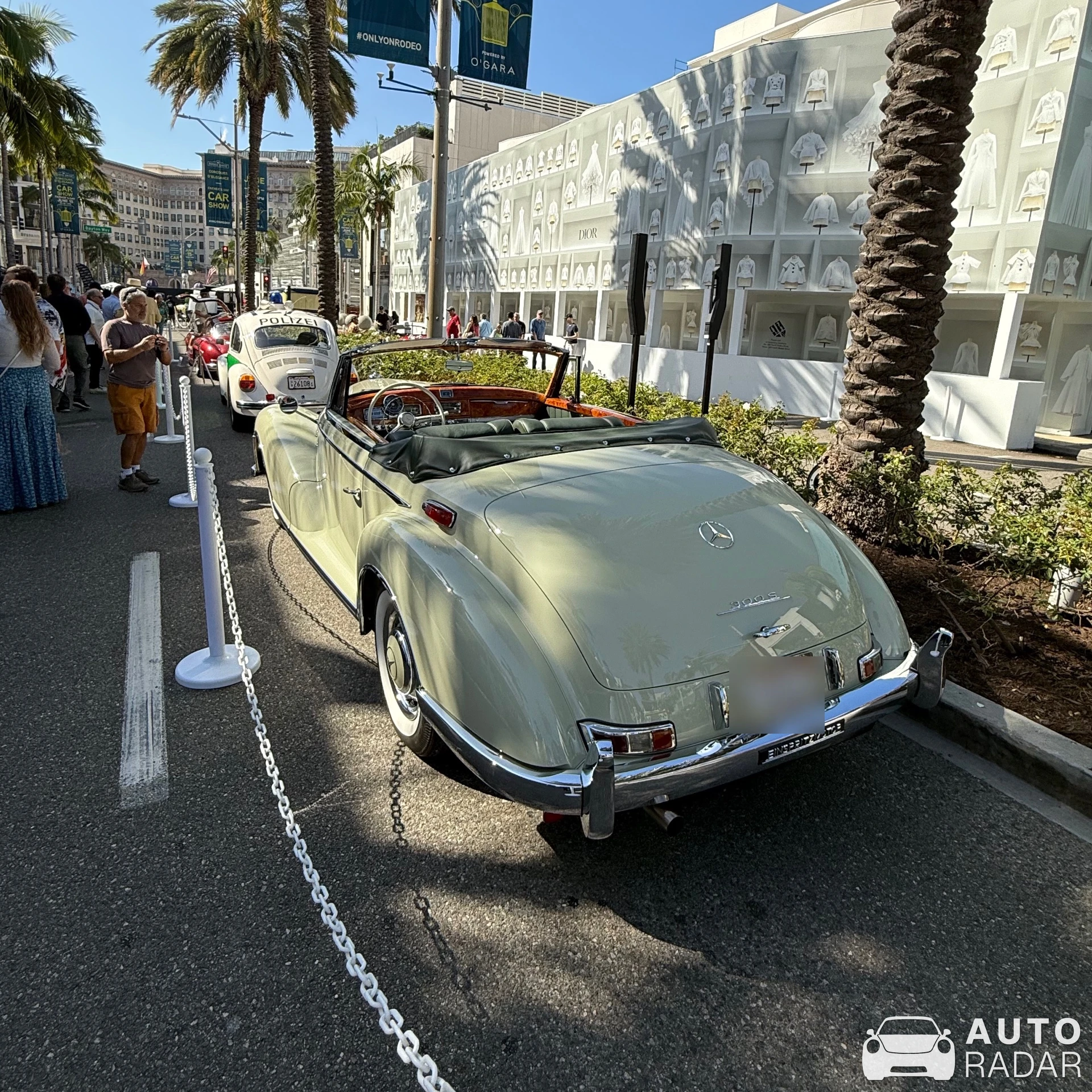 Mercedes-Benz 300S spotted in Beverly Hills