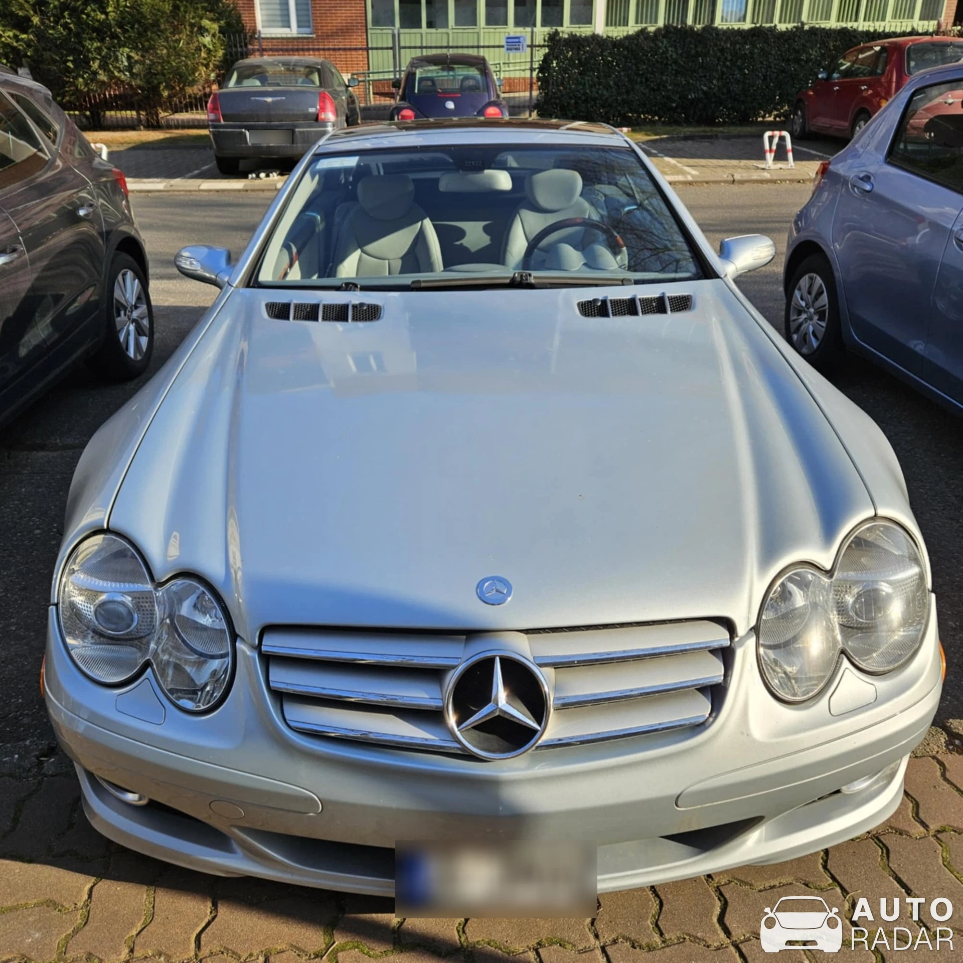 Mercedes-AMG SL 550 spotted in Warszawa