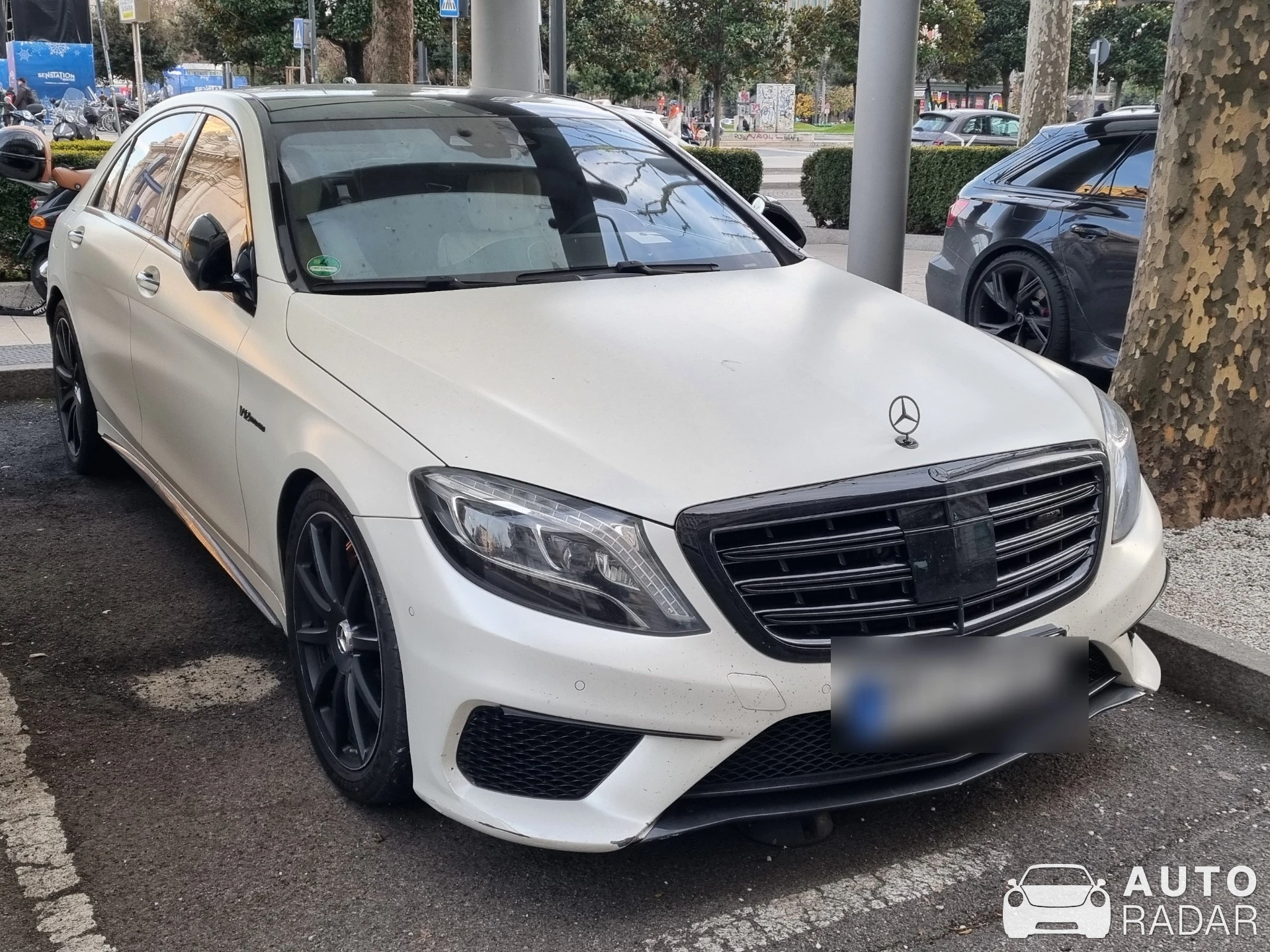 Mercedes-AMG S 65 V222 spotted in Milano, Italia