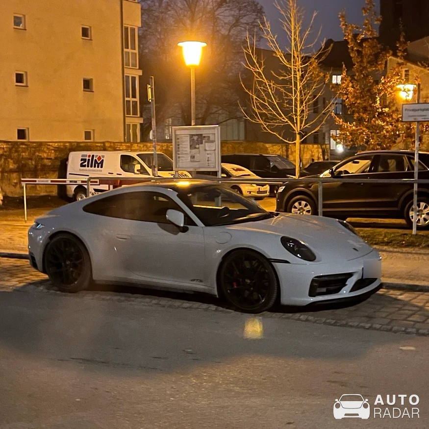 Porsche 992 Carrera GTS MkI spotted in Słubice