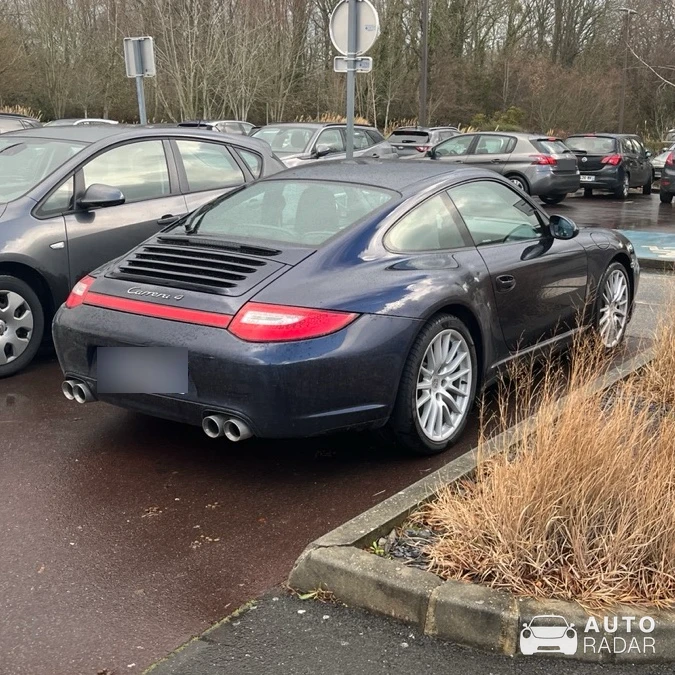 Porsche 997 Carrera 4 spotted in Dinard, France