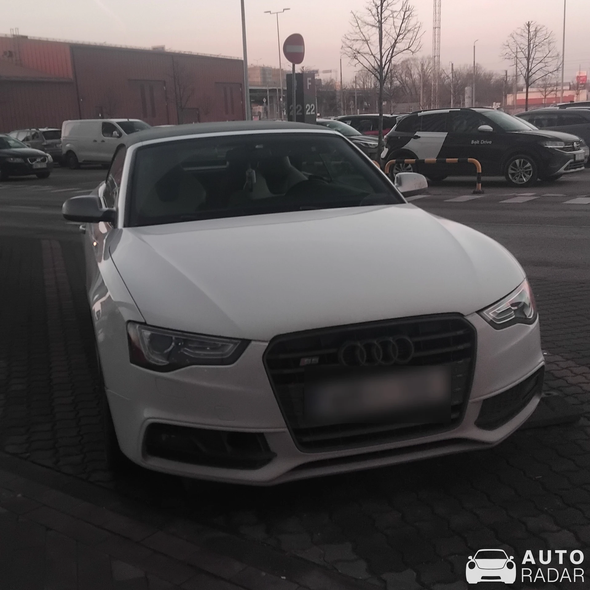 Audi S5 B8 Cabriolet spotted in Riga