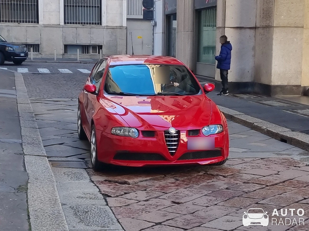 Alfa Romeo 147 GTA spotted in Milano