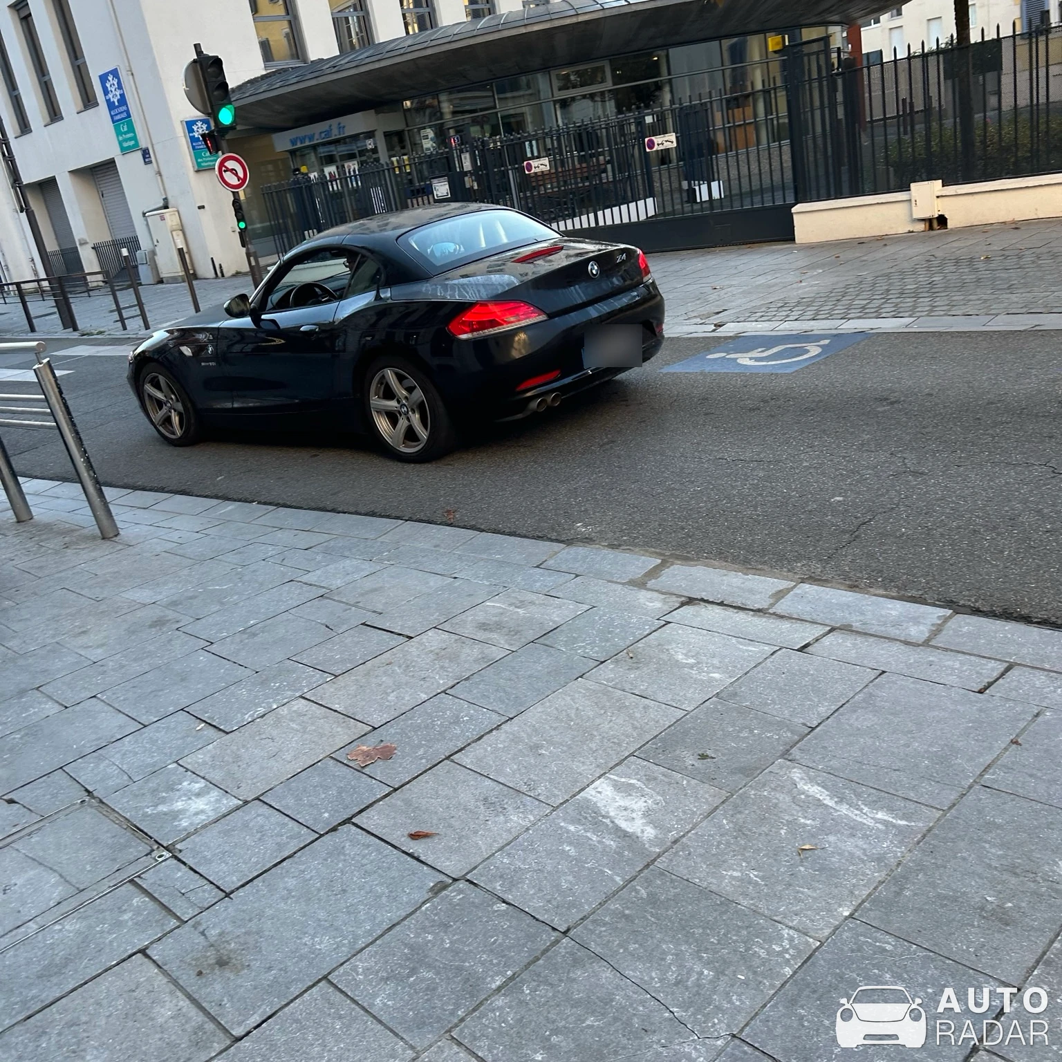 BMW Z4 E89 sDrive23i spotted in Pau