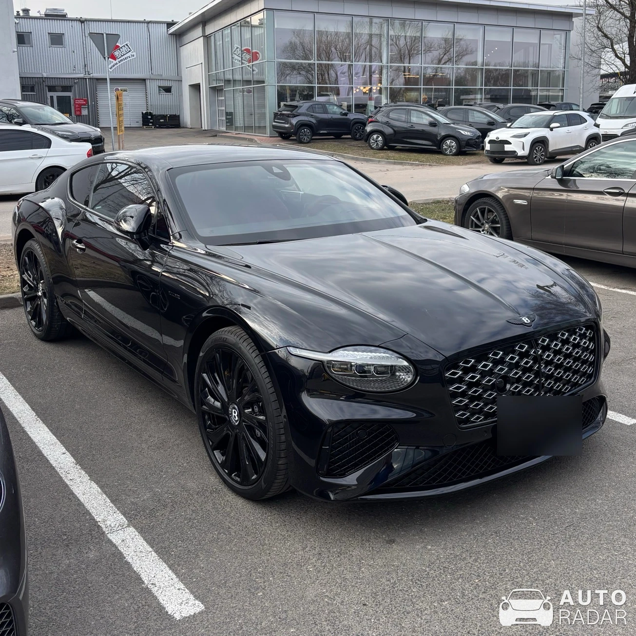 Bentley Continental GT V8 2020 Mulliner spotted in Rīga
