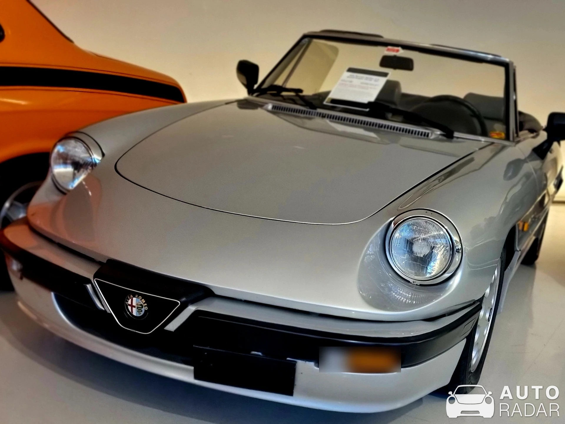 Alfa Romeo Spider 2.0i spotted in Brummen, Netherlands