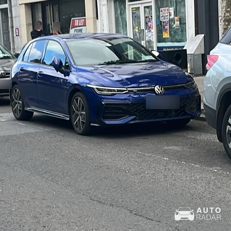 Volkswagen Golf 8 R spotted in Clonmel
