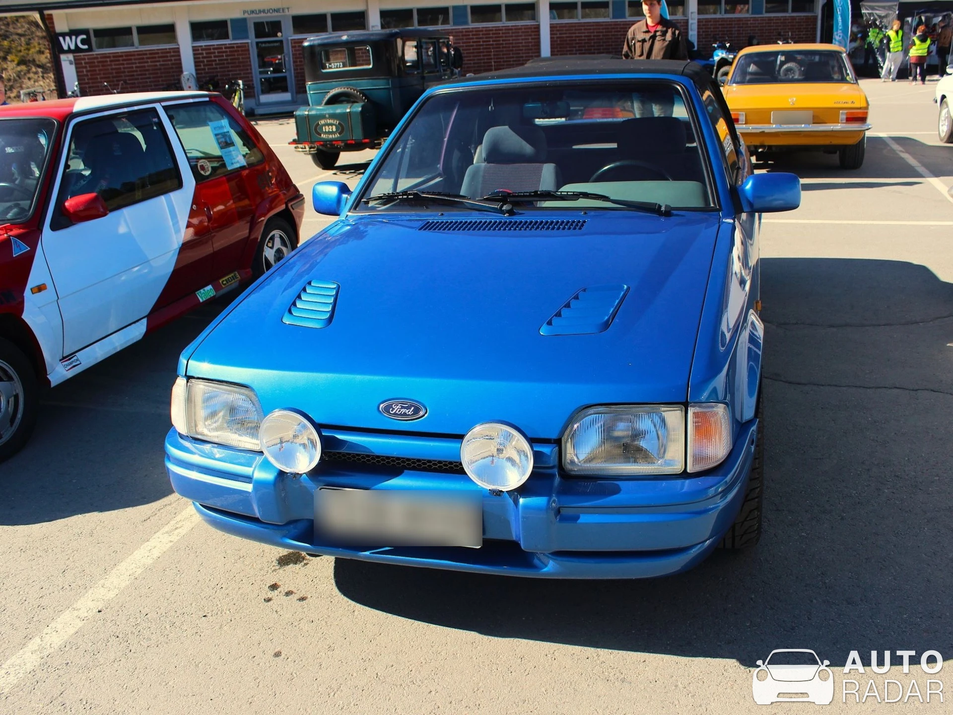 Ford Escort XR3i Cabriolet spotted in Hämeenlinna, Finland