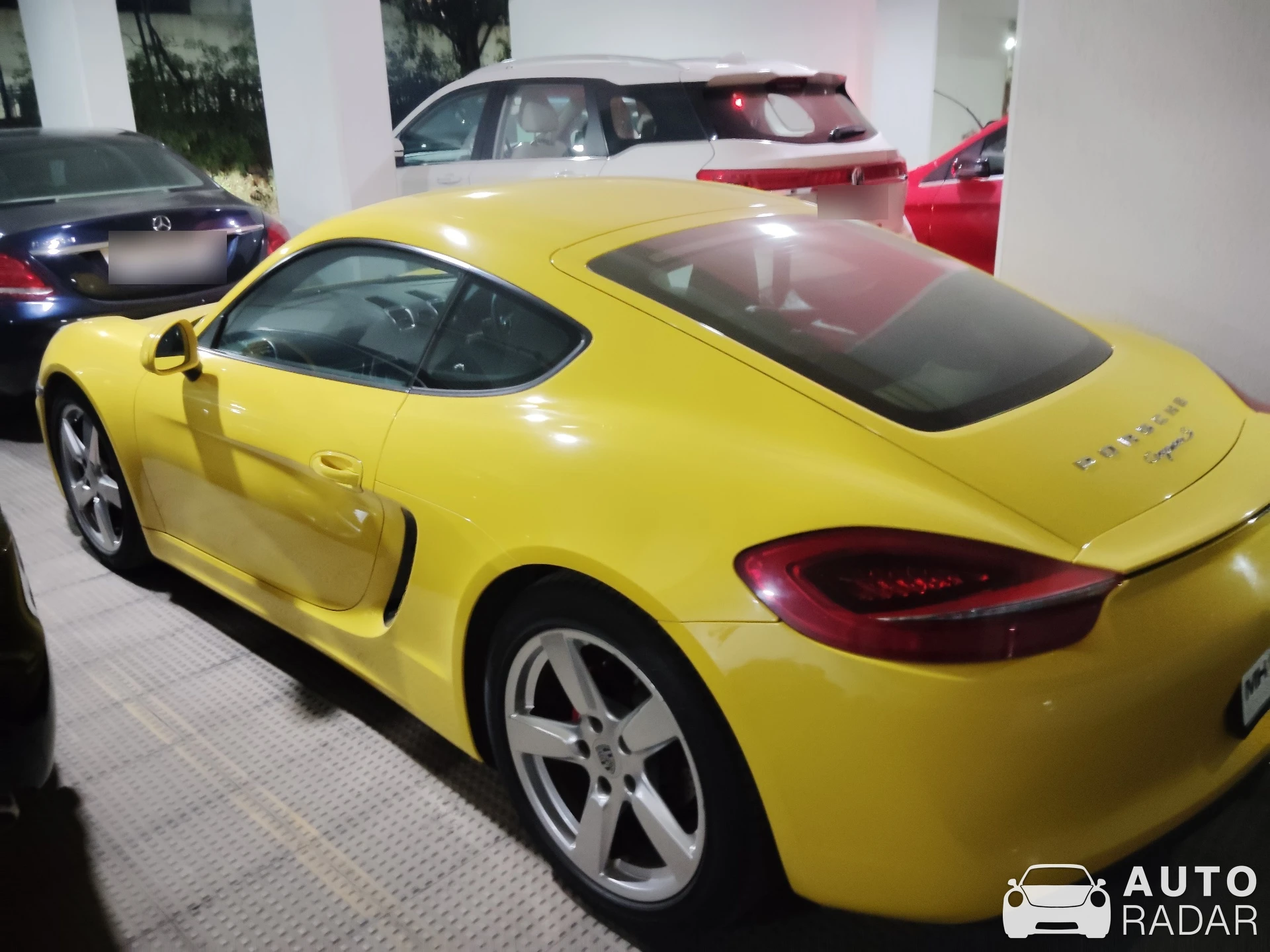 Porsche 981 Cayman S spotted in Pune