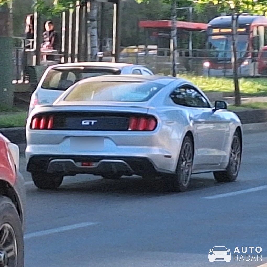 Ford Mustang GT spotted in Santiago, Chile