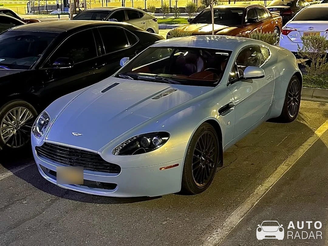 Aston Martin V8 Vantage spotted in , Oman