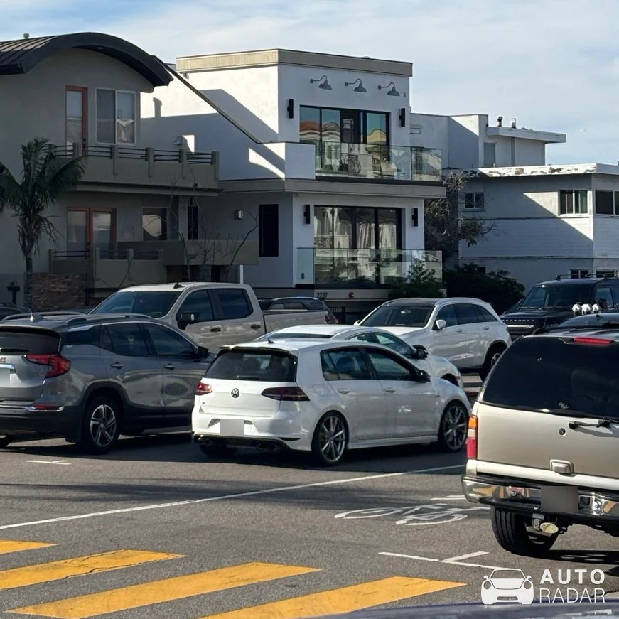 Volkswagen Golf 8.5 GTI spotted in Hermosa Beach, United States
