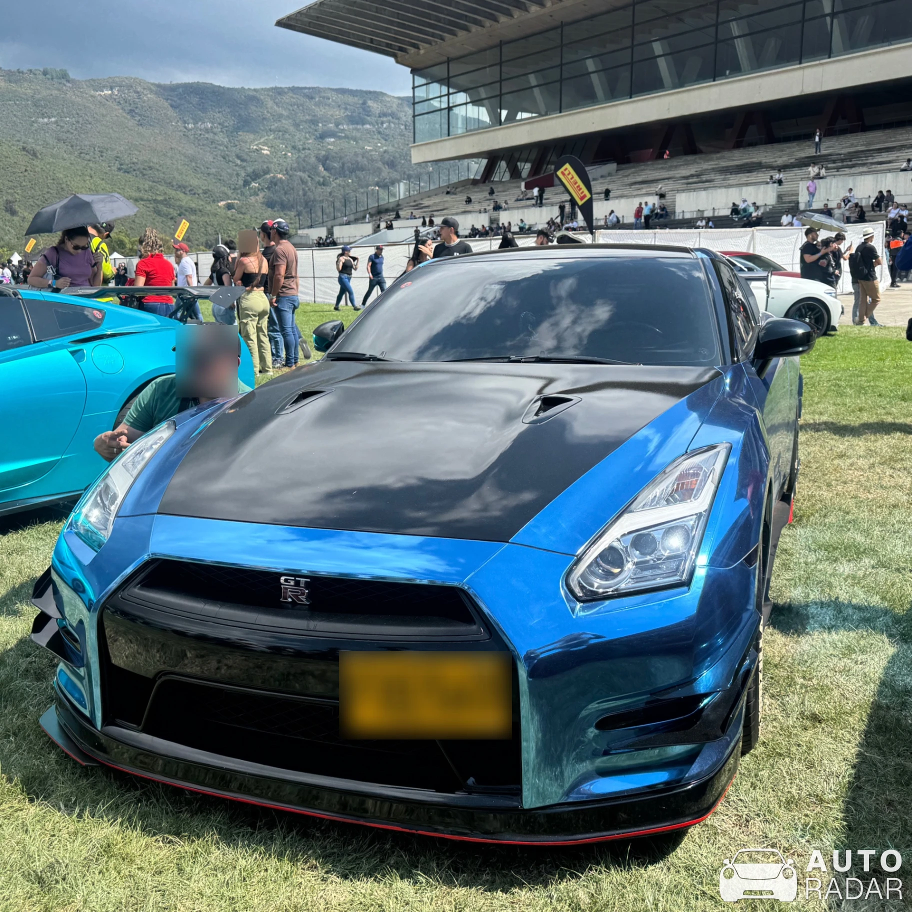 Nissan GT-R R35 spotted in Chía, Colombia