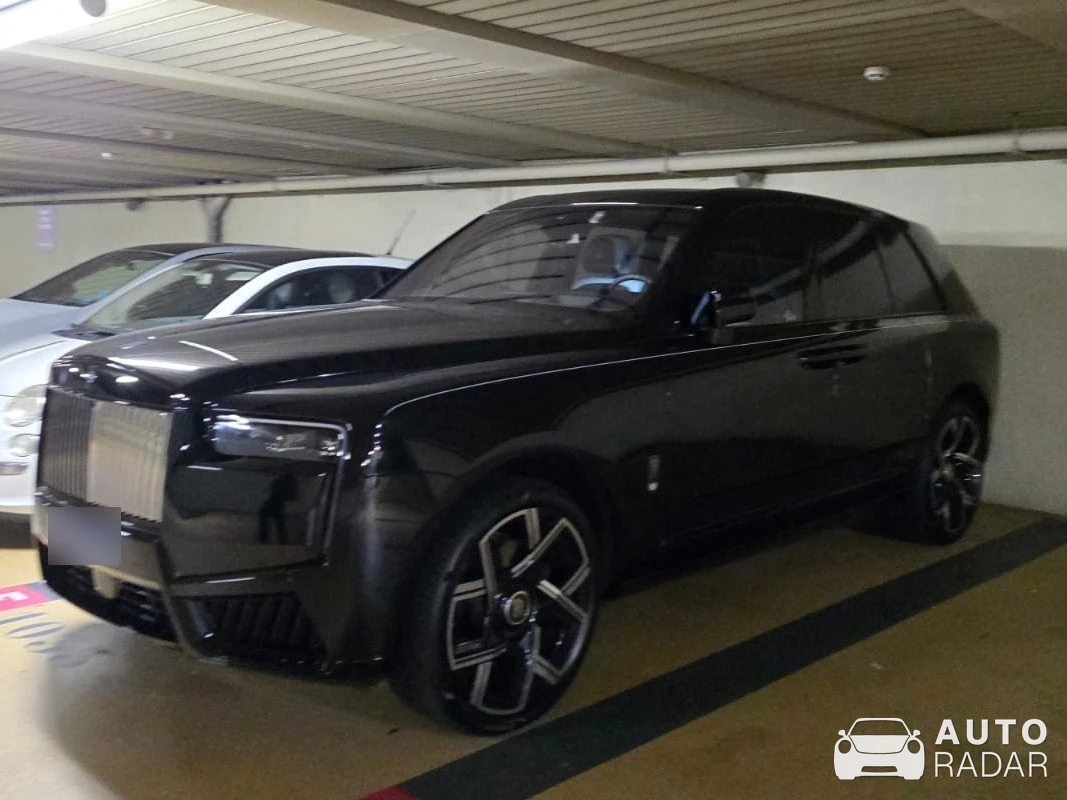 Rolls-Royce Cullinan Black Badge spotted in Monaco, Monaco