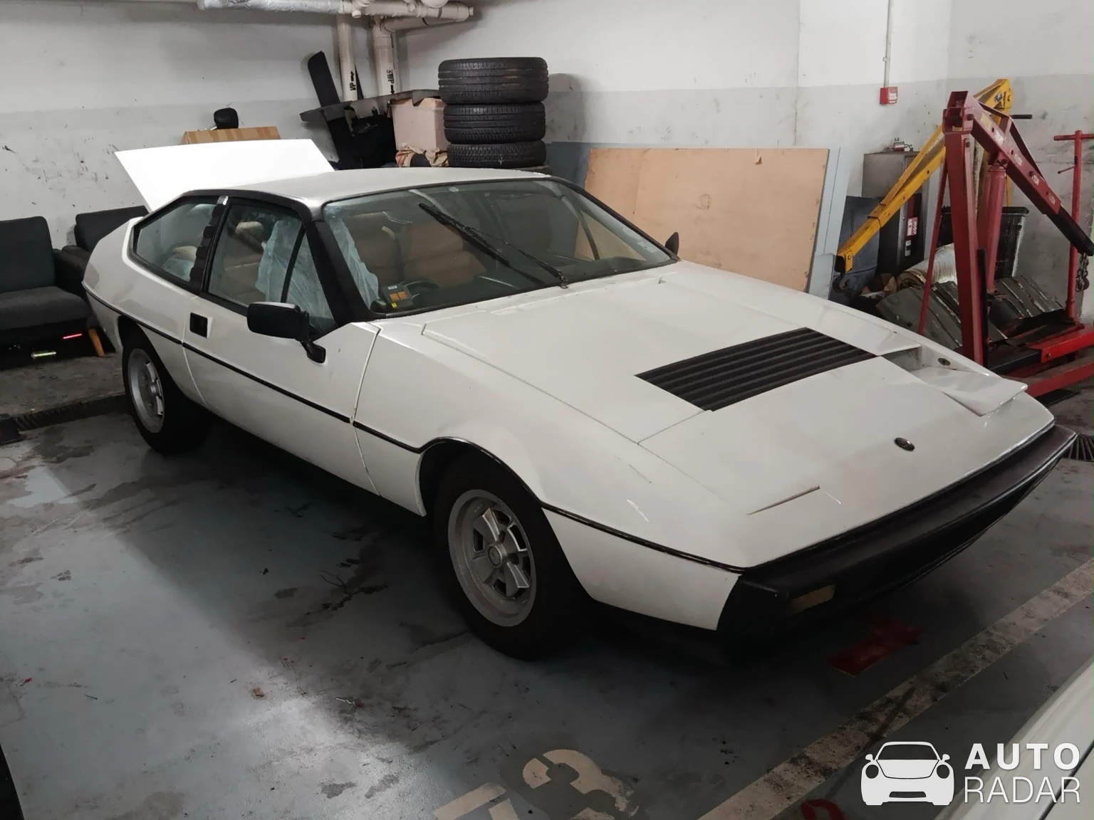 Lotus Eclat spotted in Singapore