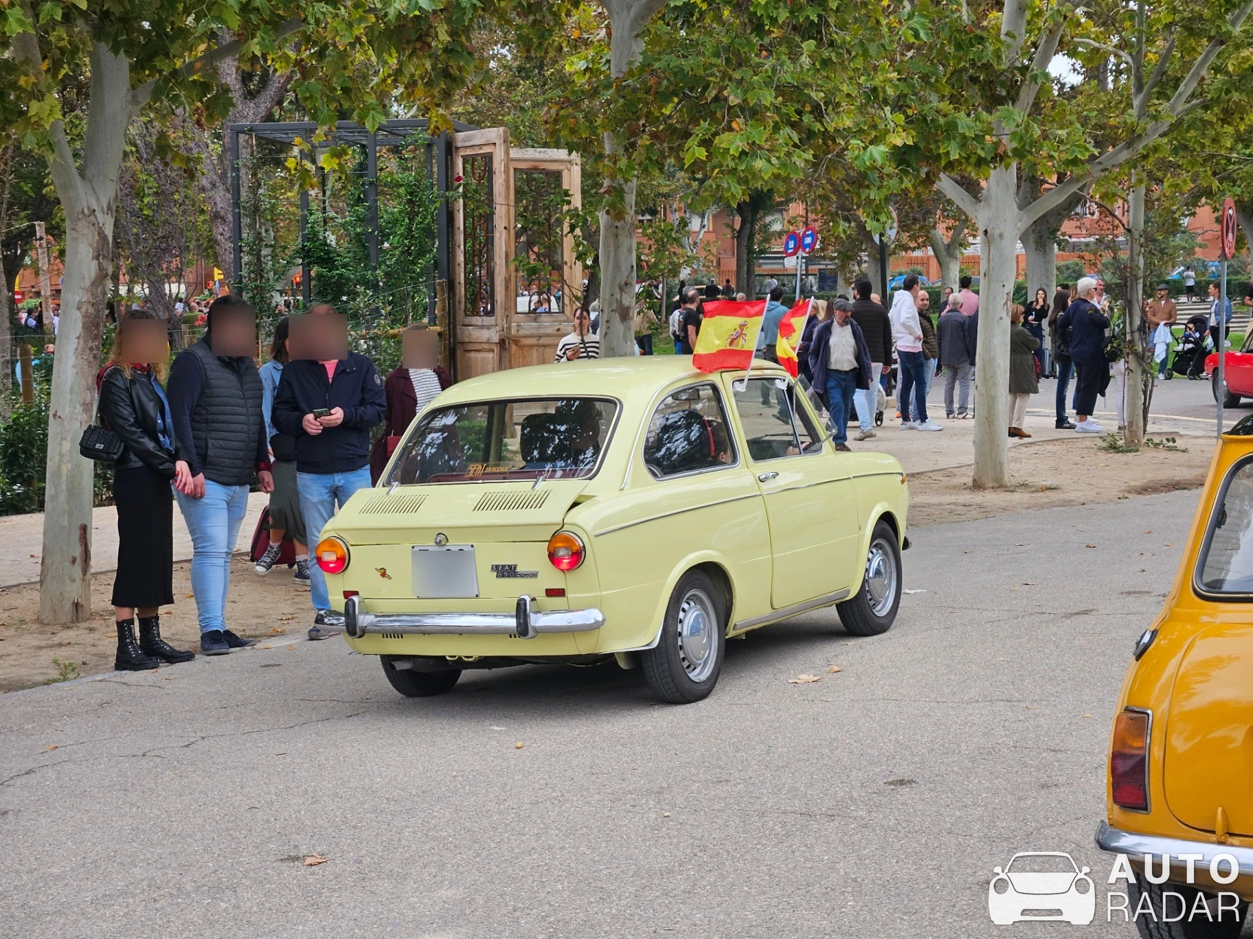 SEAT 850 spotted in Zaragoza