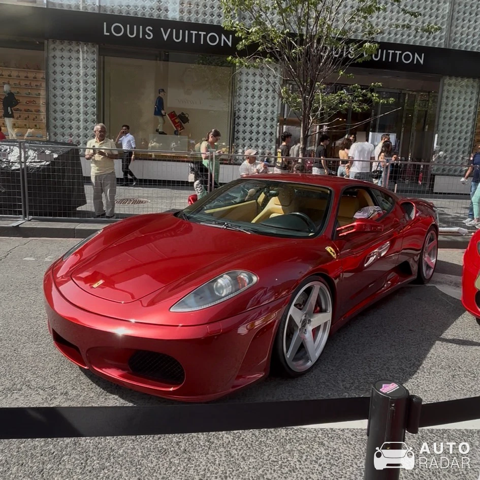 Ferrari F430 spotted in Toronto
