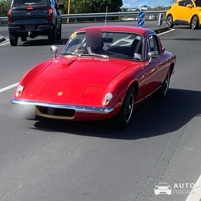 Lotus Elise S3 220 Sprint spotted