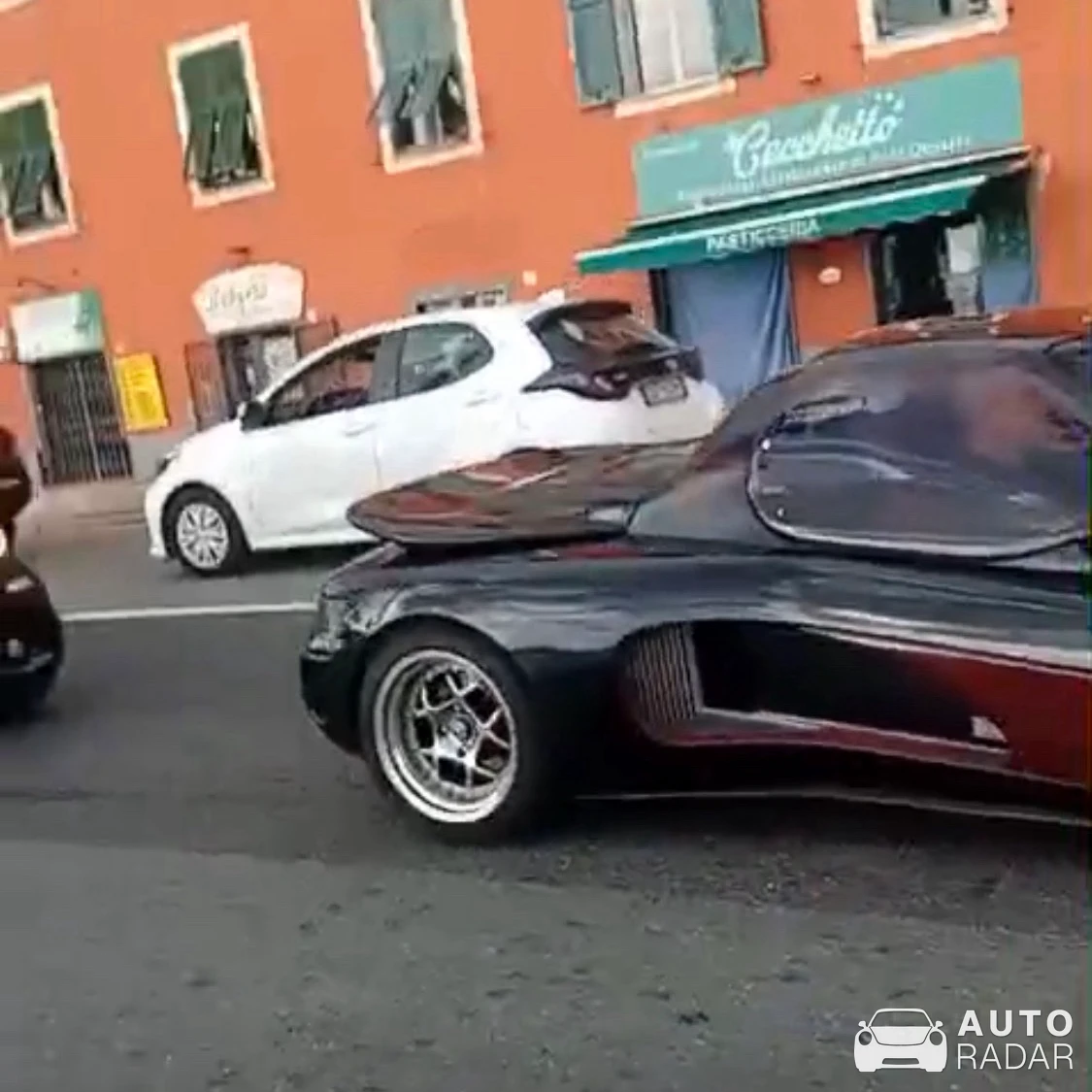 Ariel Atom V8 spotted in Genova