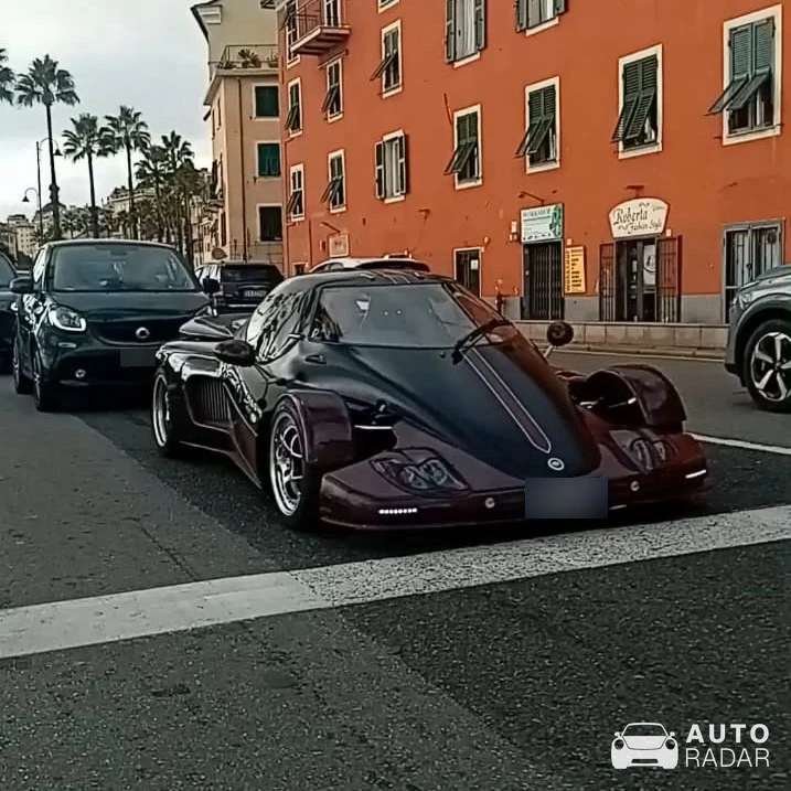 Ariel Atom V8 spotted in Genova, Italia