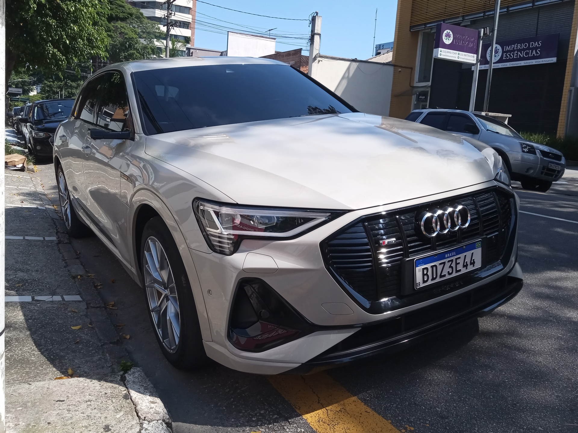 Audi E-Tron Quattro