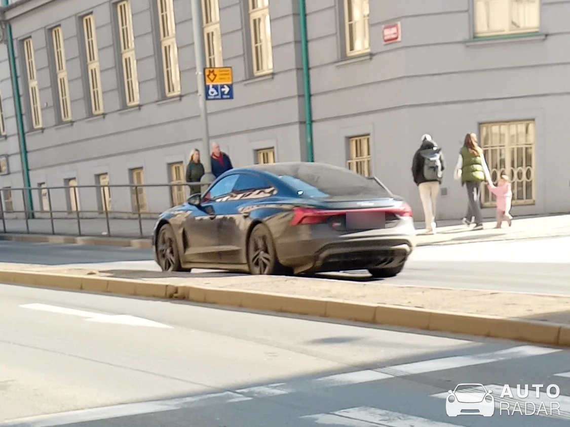 Audi S E-Tron GT spotted in Praha