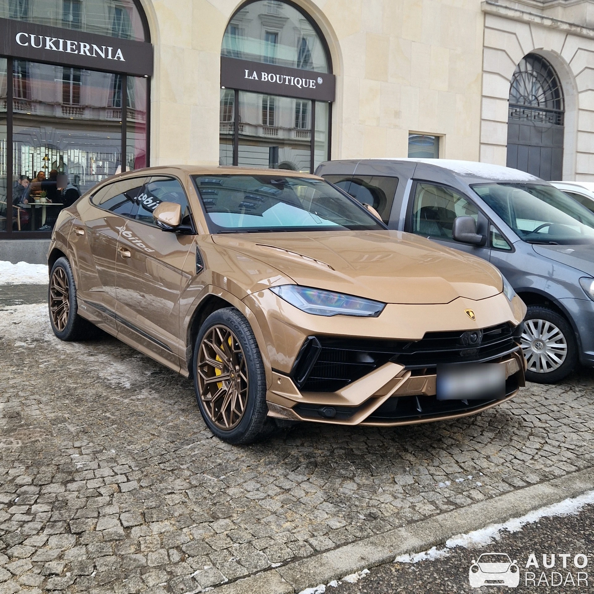 Lamborghini Urus S spotted in Warszawa, Poland